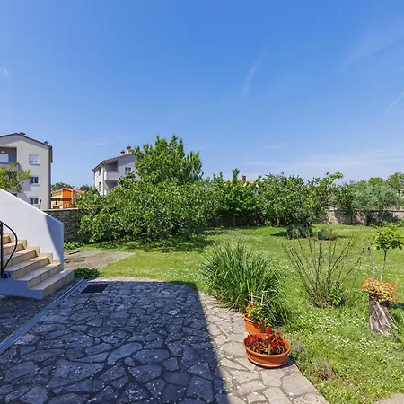 Holiday Nadija - Pul428 By Interhome بيت للعطل *