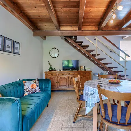 بيت للعطل Holiday Nadija - Pul428 By Interhome فودنيان