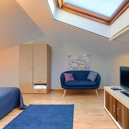 Holiday Nadija - Pul428 By Interhome Holiday home